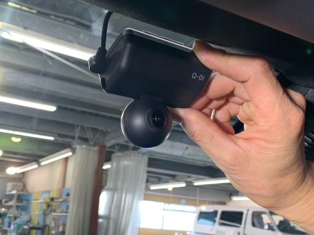 ドライブレコーダー取付け