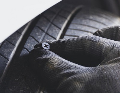 タイヤパンク応急処置